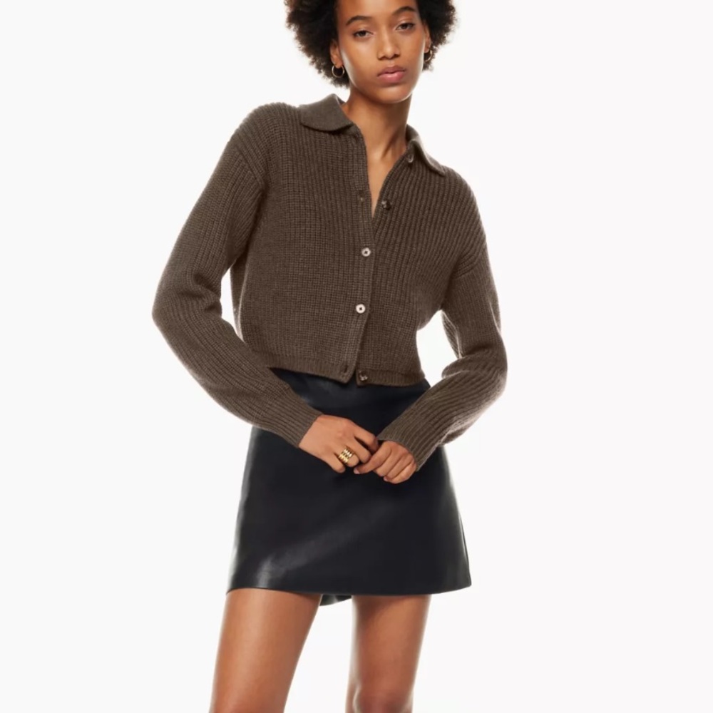 Aritzia Wilfred Next Door Sweater